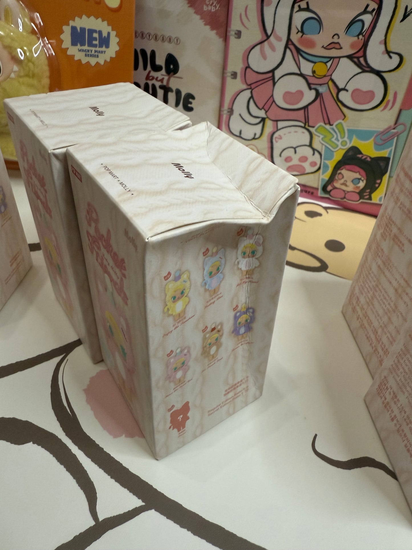 (Outer box damaged only) Baby MOLLY Pocket Friends Series