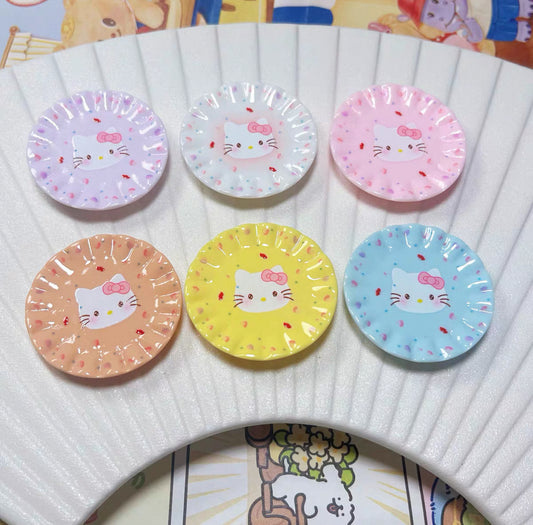 Miniature HelloKitty Plates