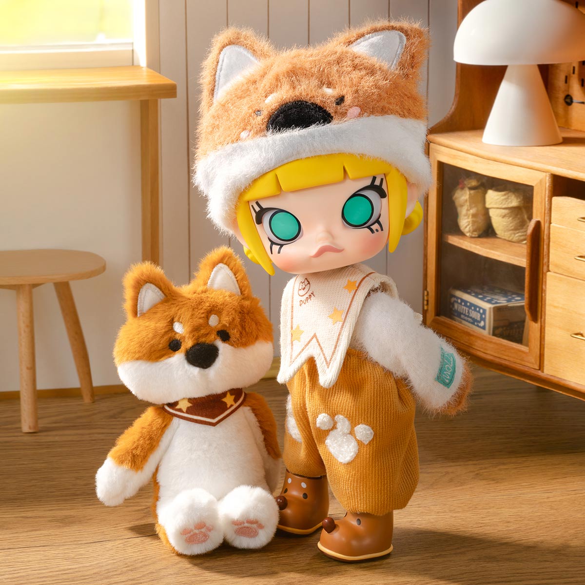 [PRE-ORDER] MOLLY Hugging 1/8 Action Figure