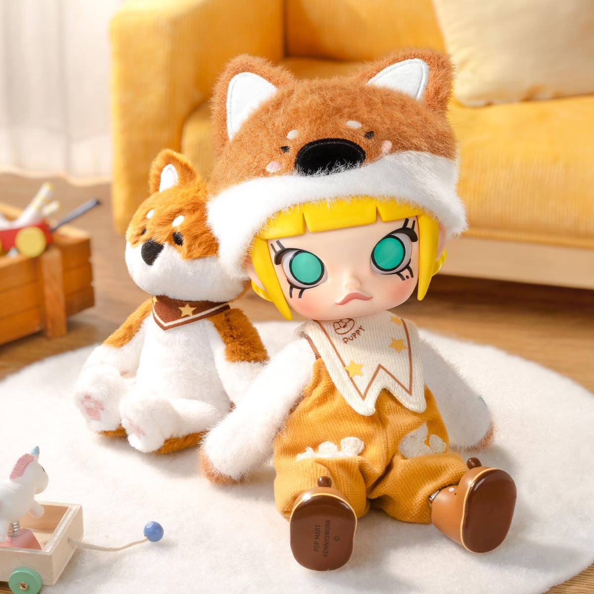 [PRE-ORDER] MOLLY Hugging 1/8 Action Figure