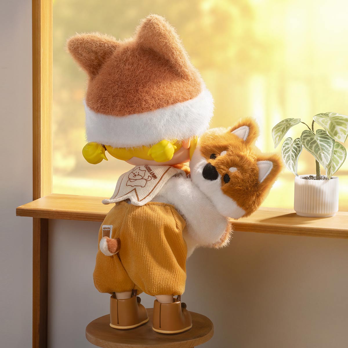 [PRE-ORDER] MOLLY Hugging 1/8 Action Figure