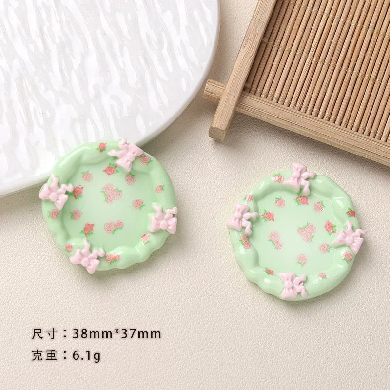 Cute Miniature Plates (round)