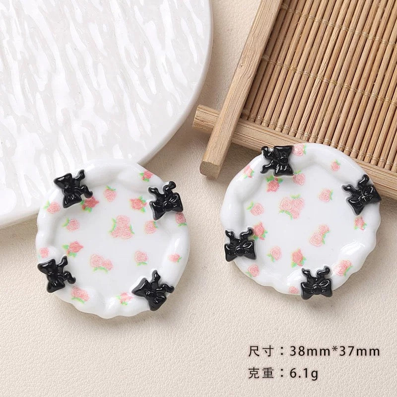 Cute Miniature Plates (round)