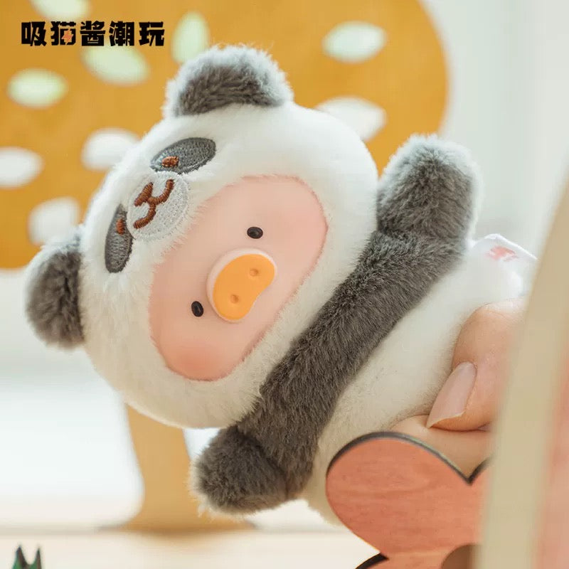 LuLu Pig Animal Party Puppet Show