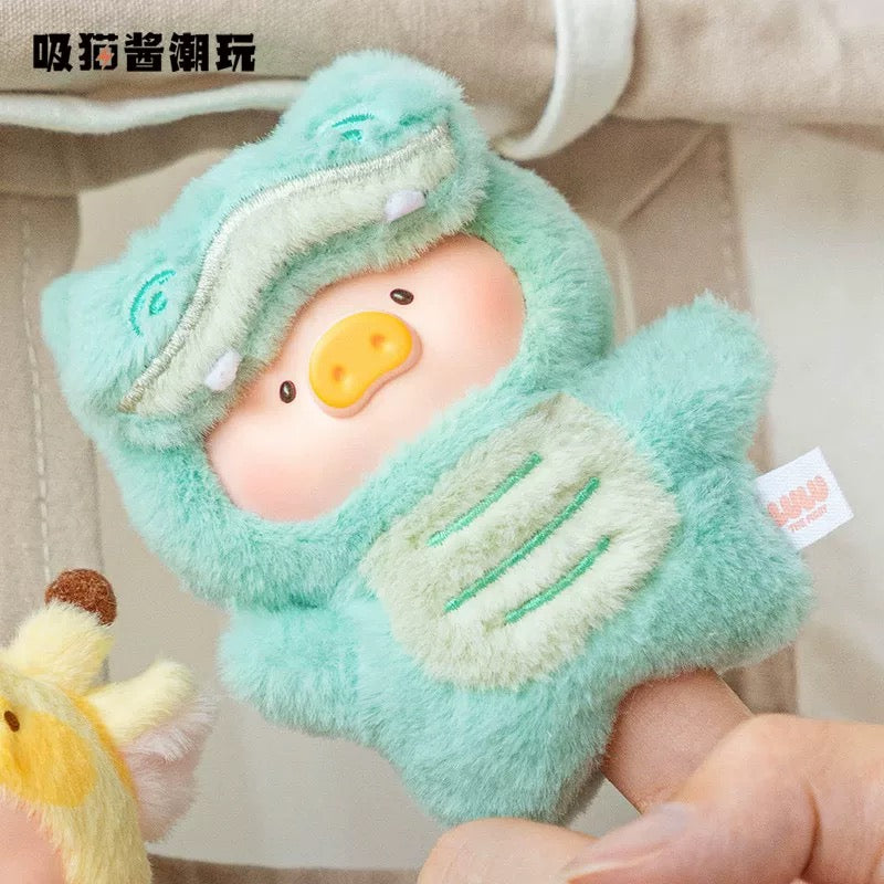 LuLu Pig Animal Party Puppet Show