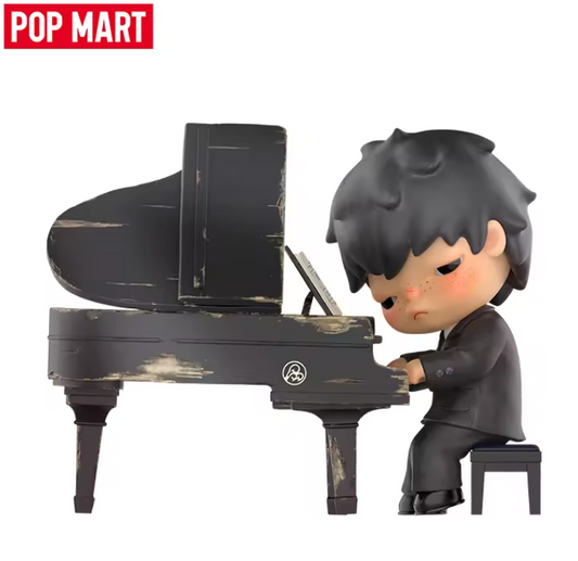 Hirono The Pianist Figure