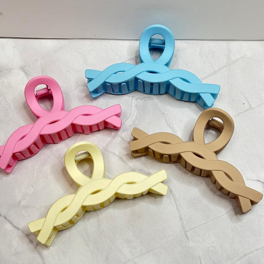 Hair Claw Clip (swirly design)